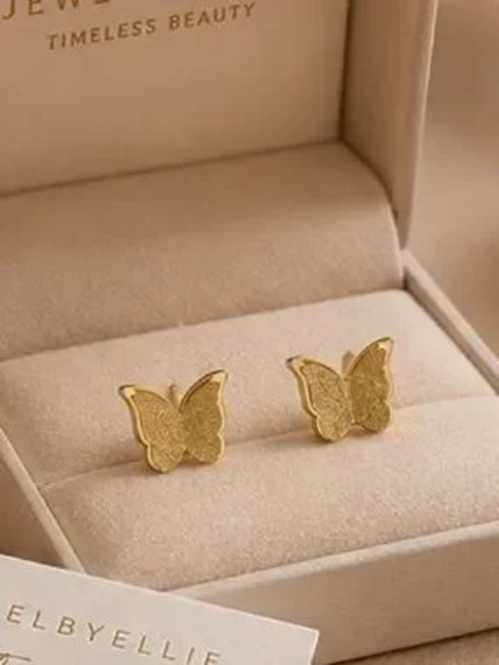 Elegant Gold Butterfly Stud Earring